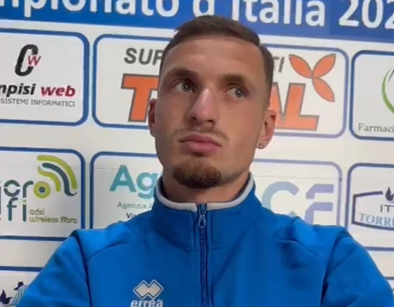 Federico Aquino, giovane attaccante del Sant'Agata che sogna la Serie A