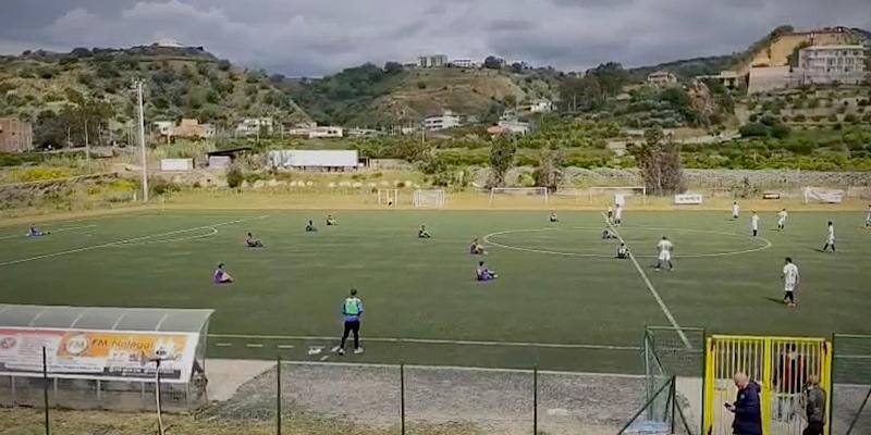 I calciatori della Gioiese "Siamo senza casa, senza cibo senza poter tornare dalle nostre famiglie"