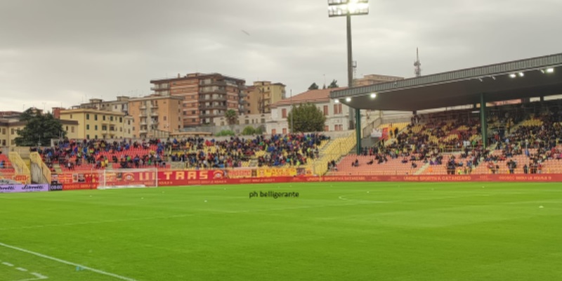 Il Catanzaro si prepara allo sprint finale con alle spalle un cammino positivo